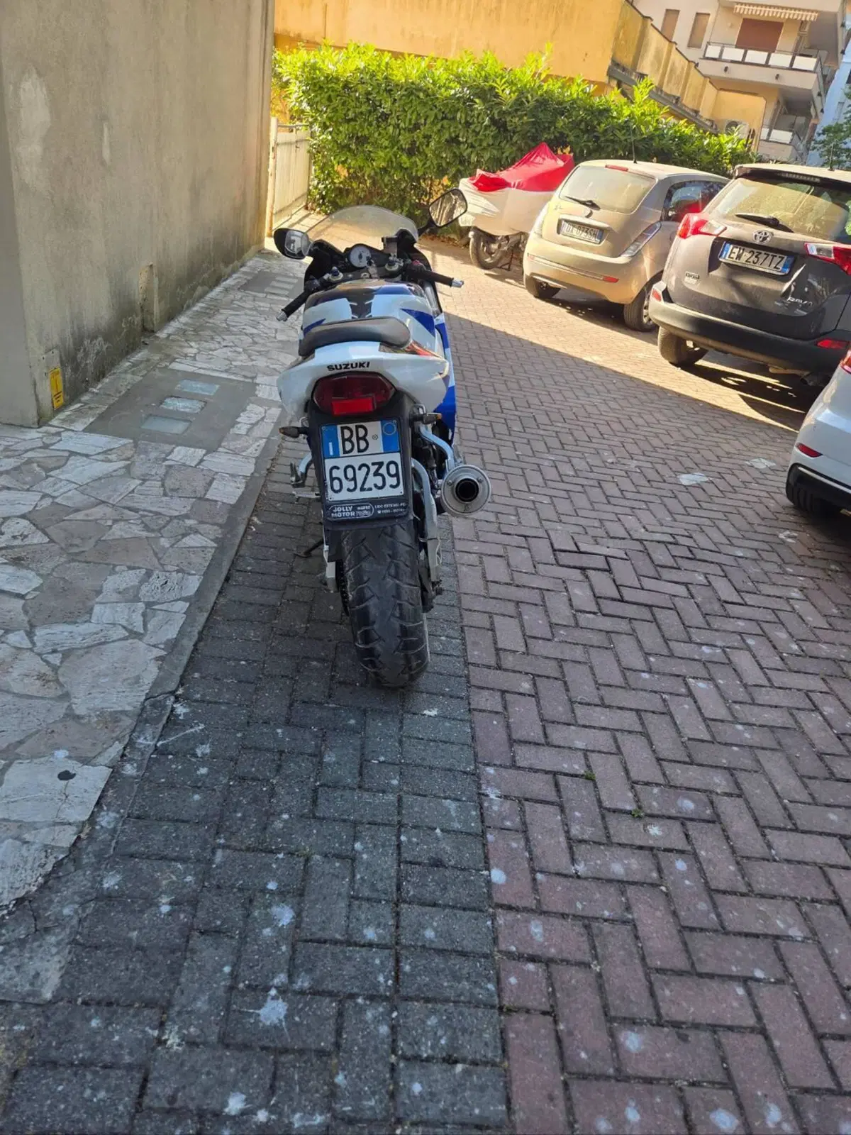 Suzuki GSX R 750 (1999 - 03) (6)