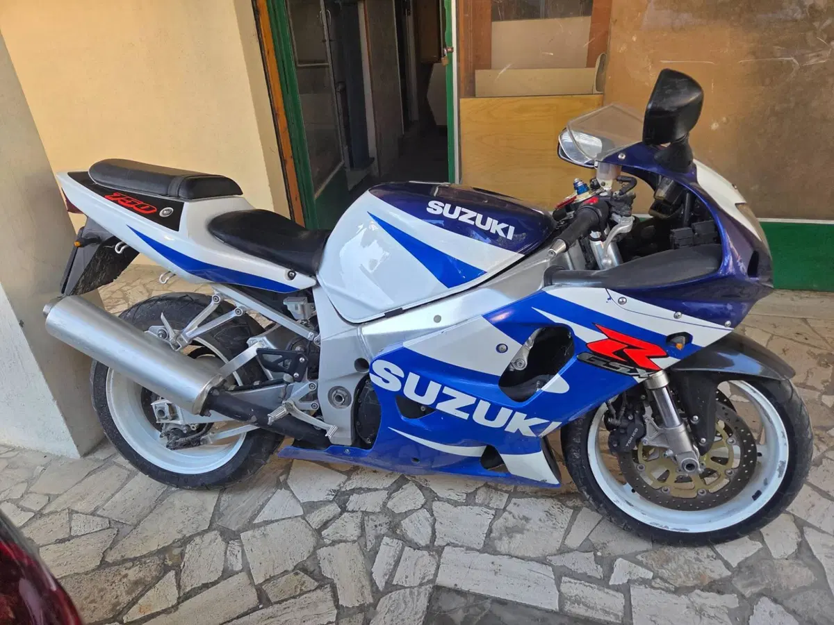 Suzuki GSX R 750 (1999 - 03) (20)