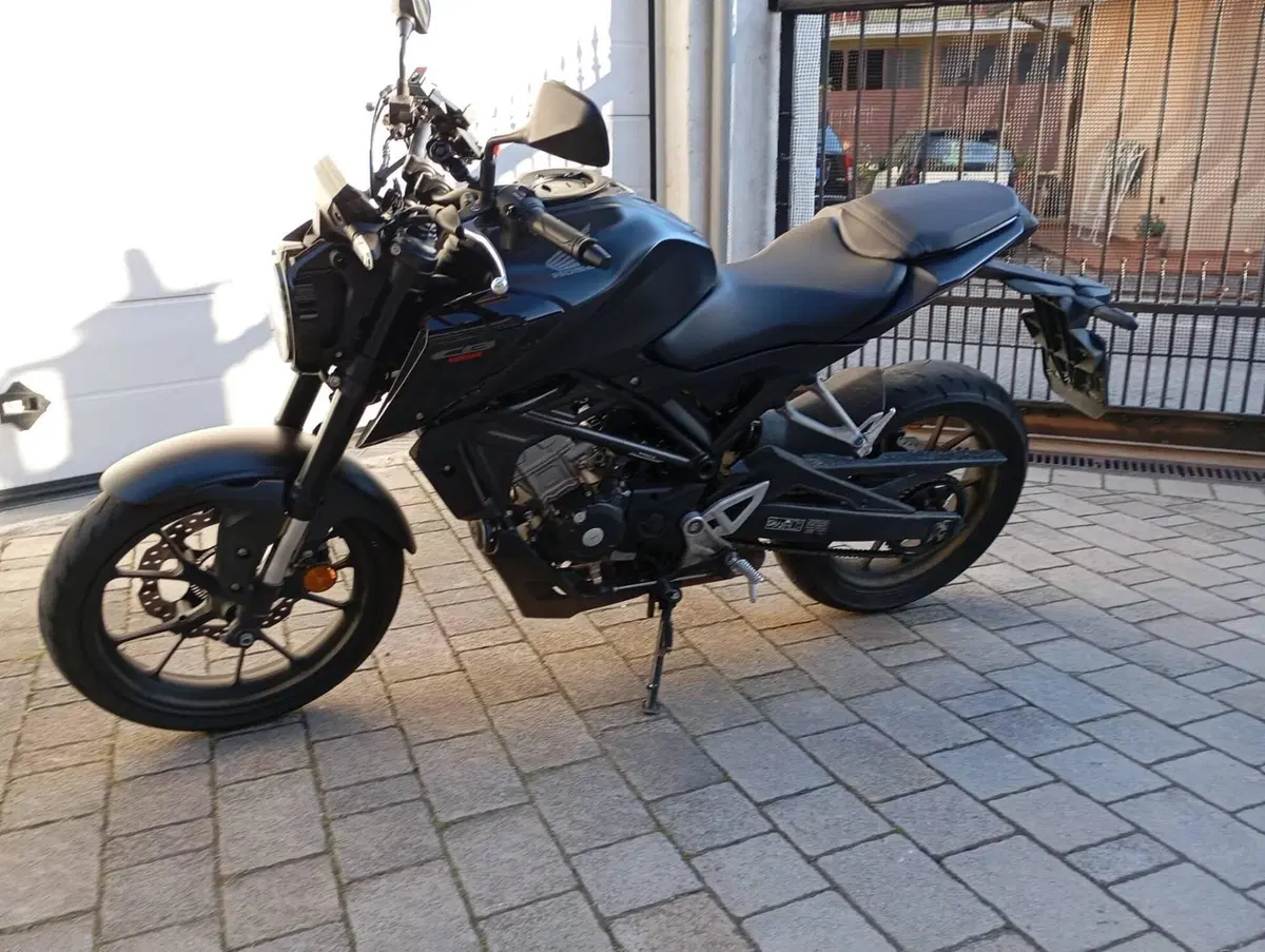 Honda CB 125 R (2024 - 26) (4)
