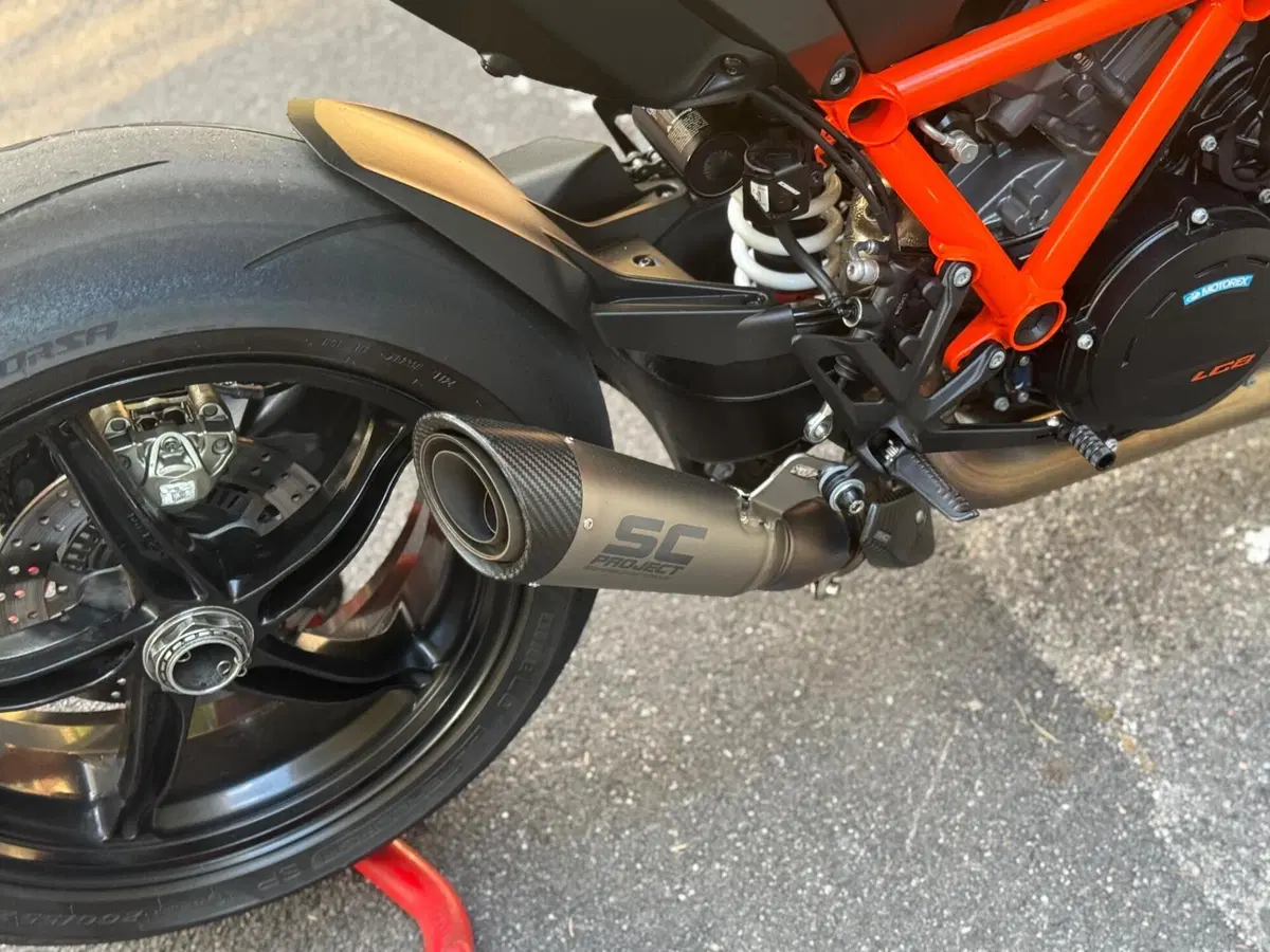 KTM 1390 Super Duke R EVO (2024 - 26) (7)