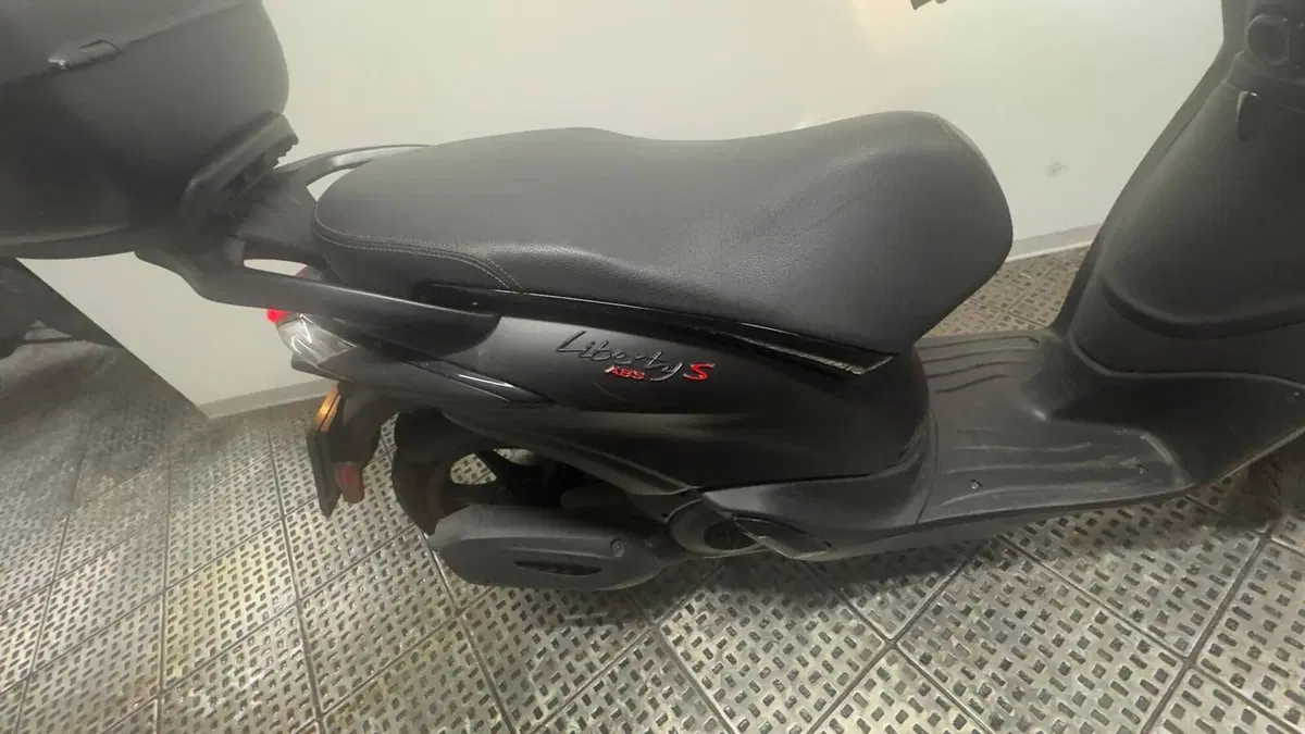 Piaggio Liberty 150 3V S ABS (2021 - 24) (3)