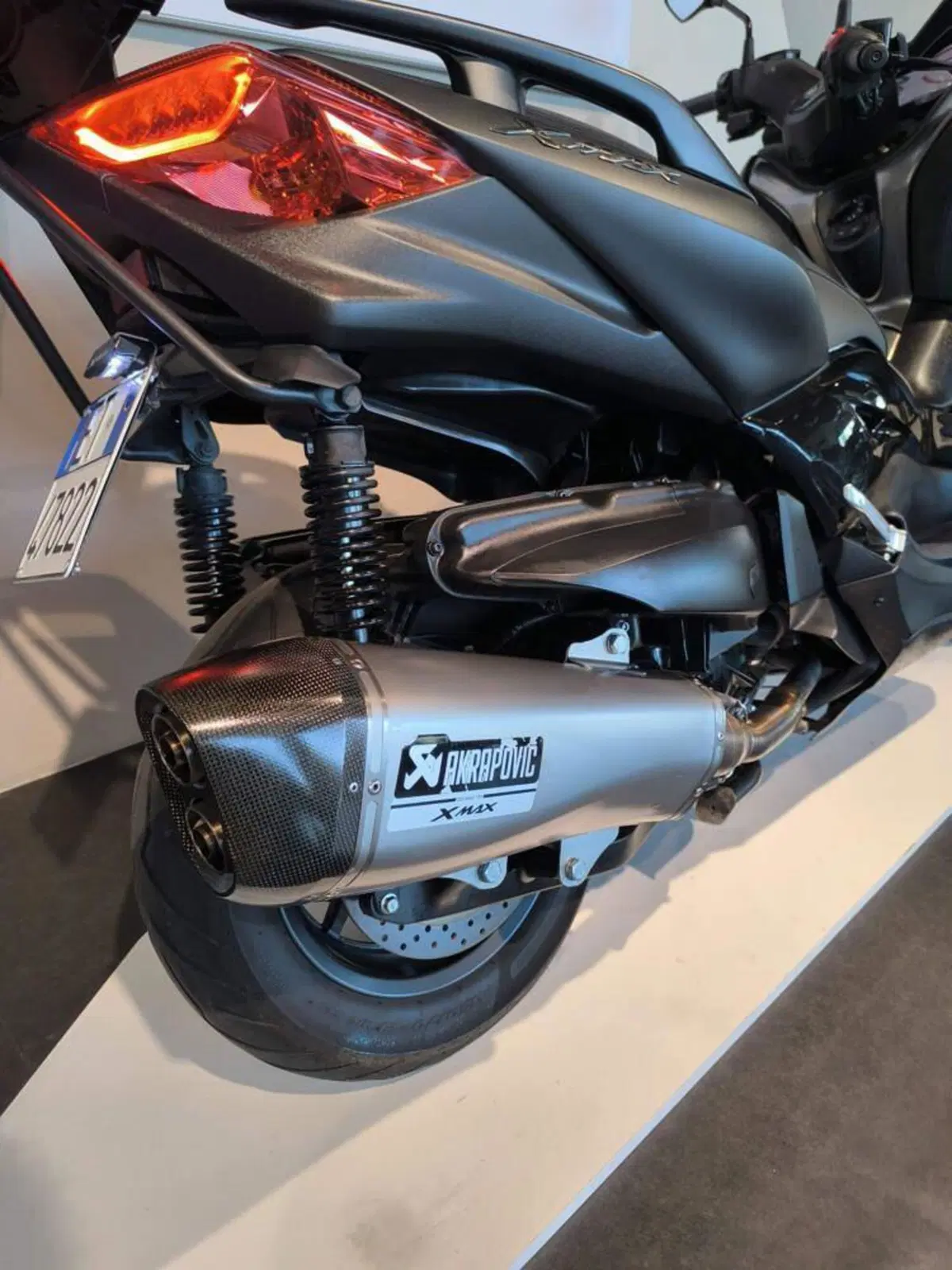 Yamaha X-Max 400 Tech Max (2020) (5)