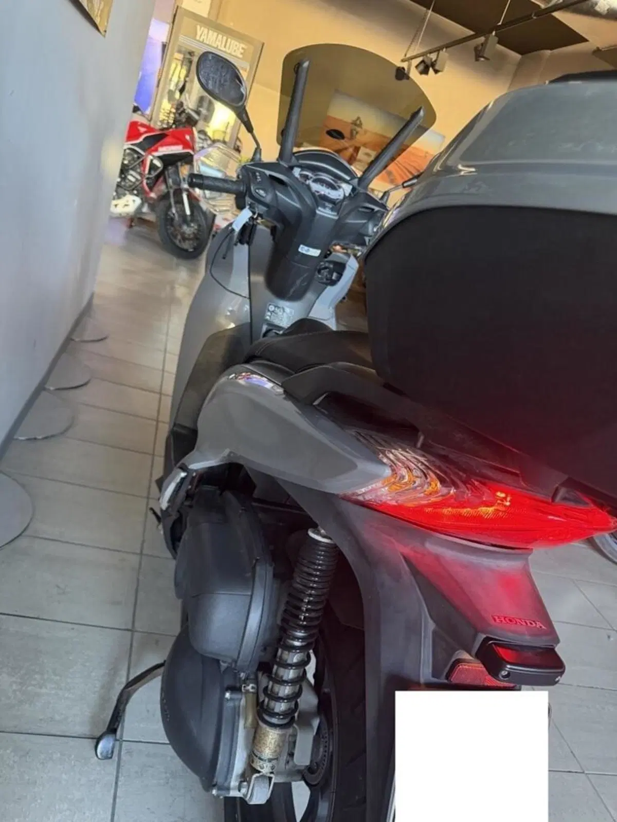 Honda SH 300 i ABS (2016 - 20) (7)