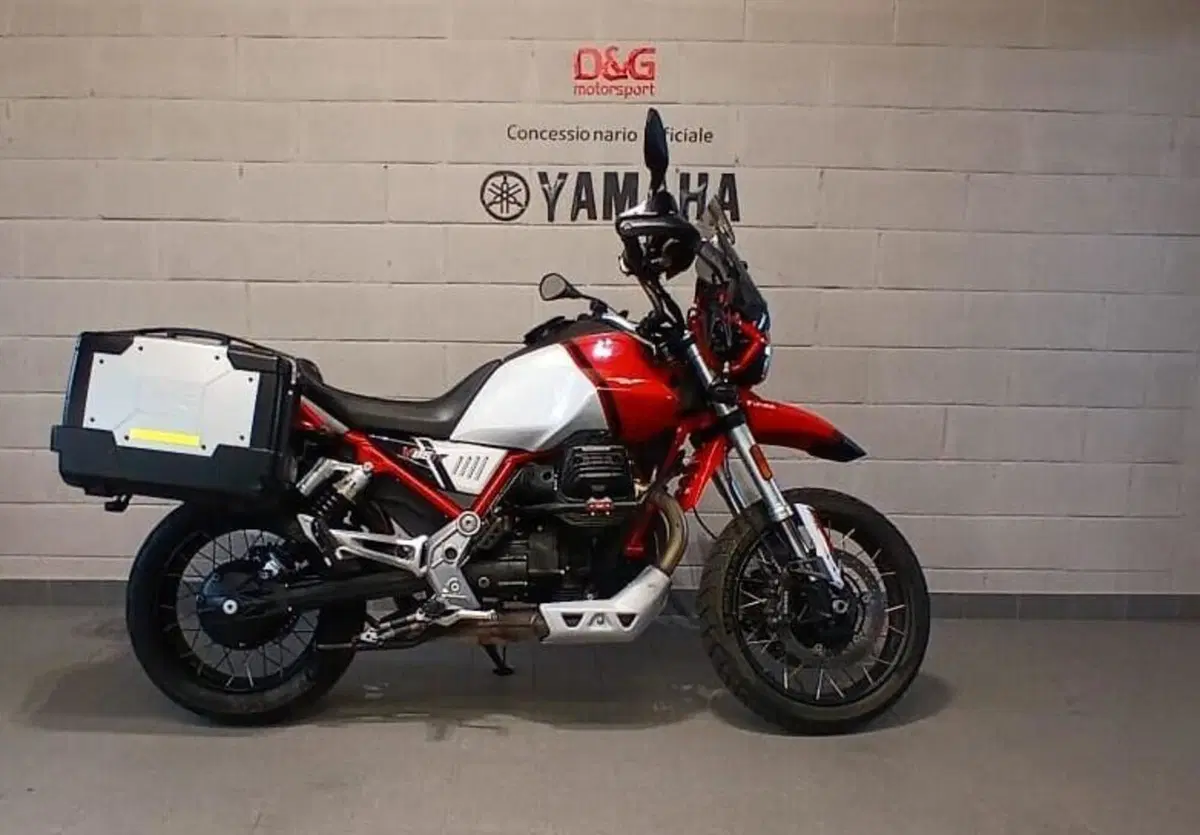 Moto Guzzi V85 TT (2021 - 23)