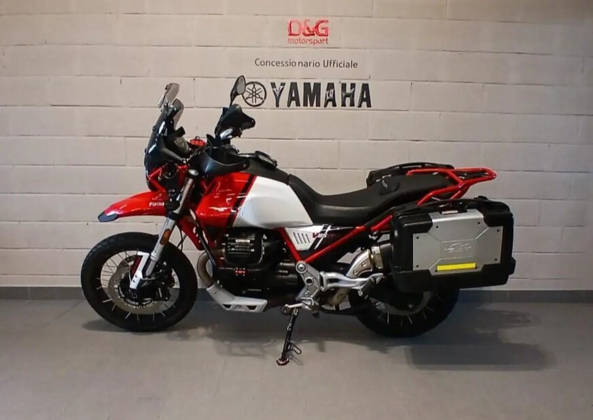 Moto Guzzi V85 TT (2021 - 23) (4)