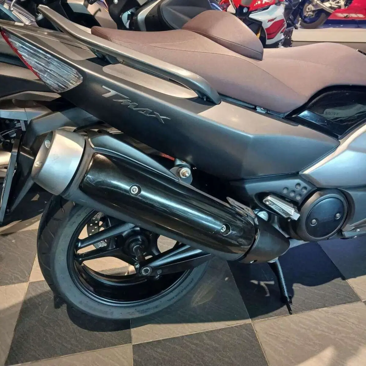 Yamaha T-Max 500 (2008 - 12) (5)