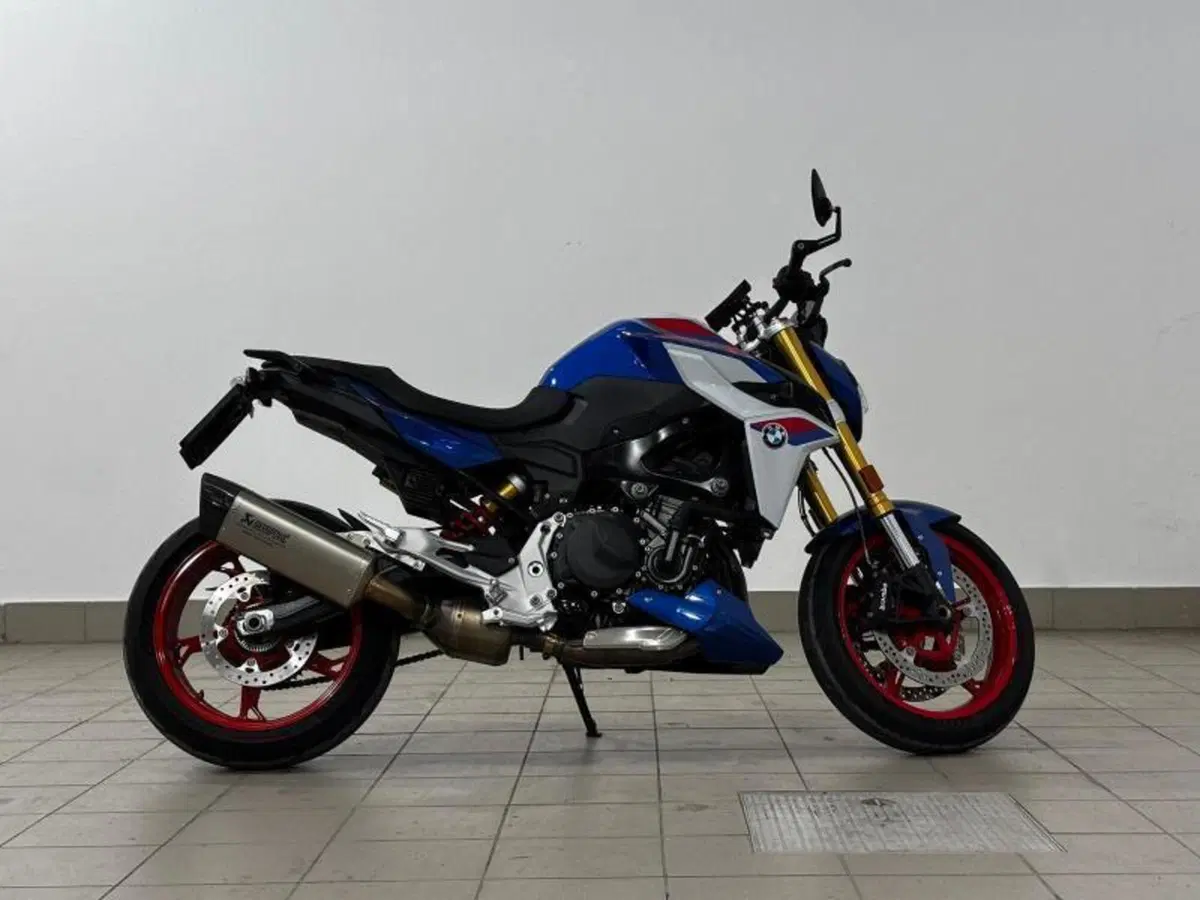 Bmw F 900 R (2025 - 27) (6)