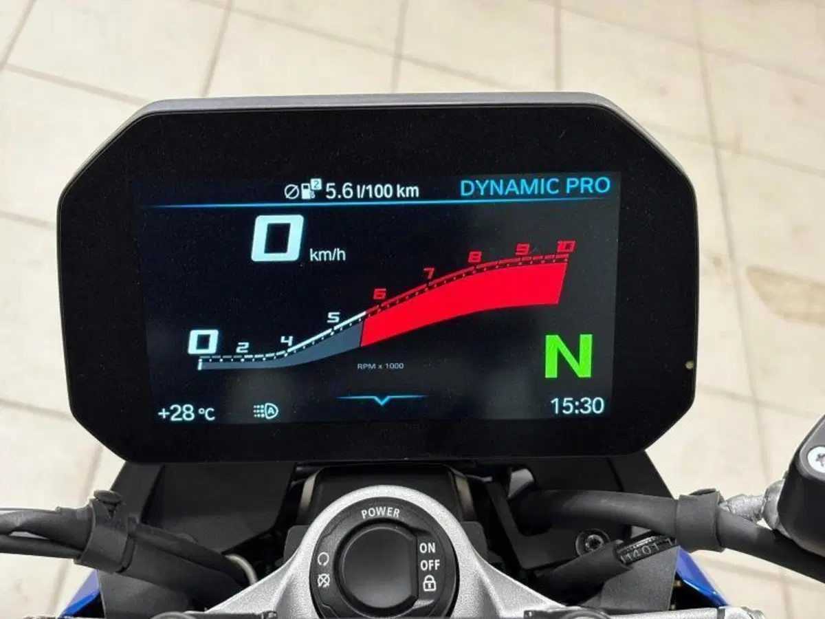 Bmw F 900 R (2025 - 27) (14)