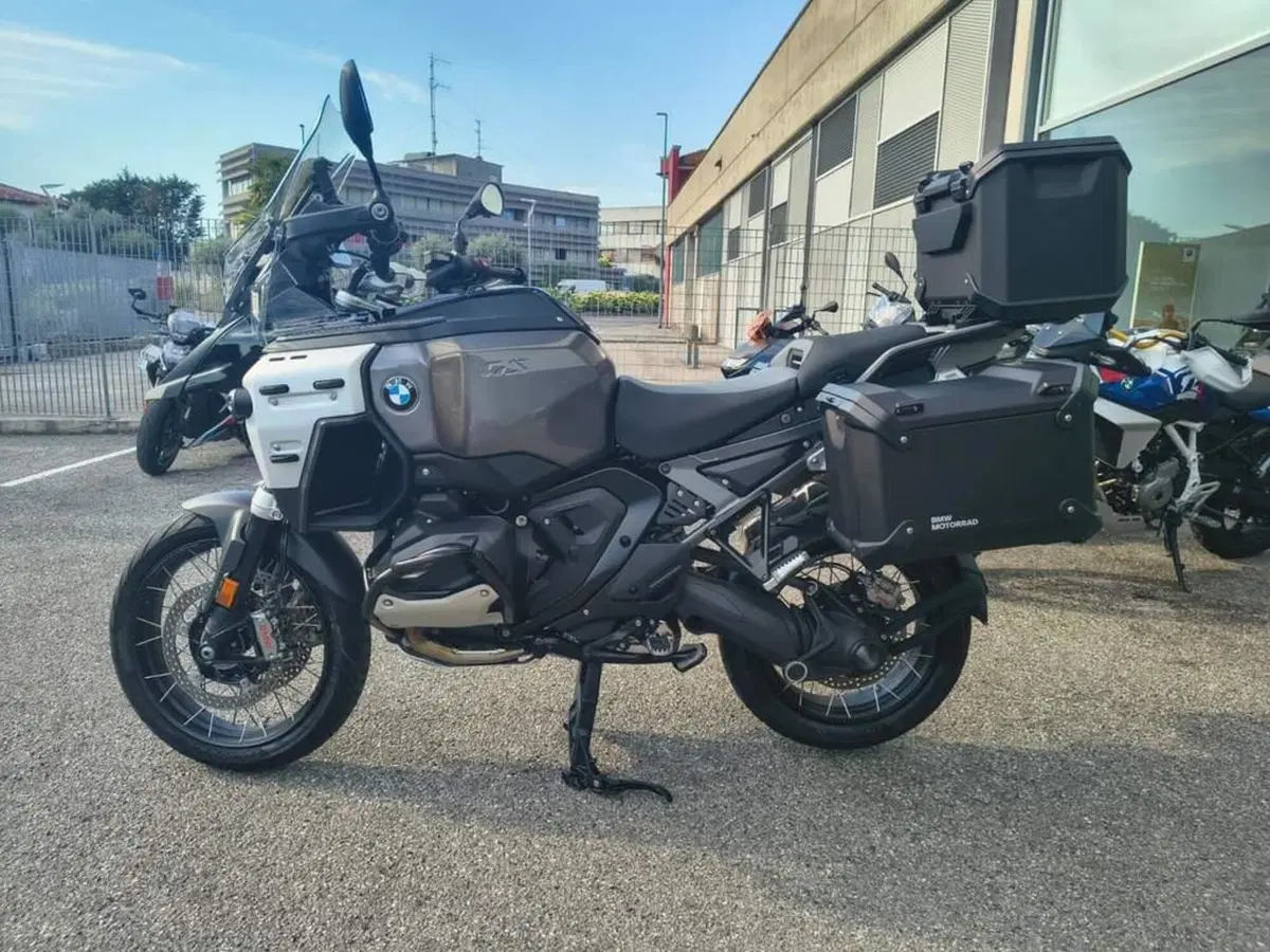 Bmw R 1300 GS Adventure Triple Black (2025 - 26)