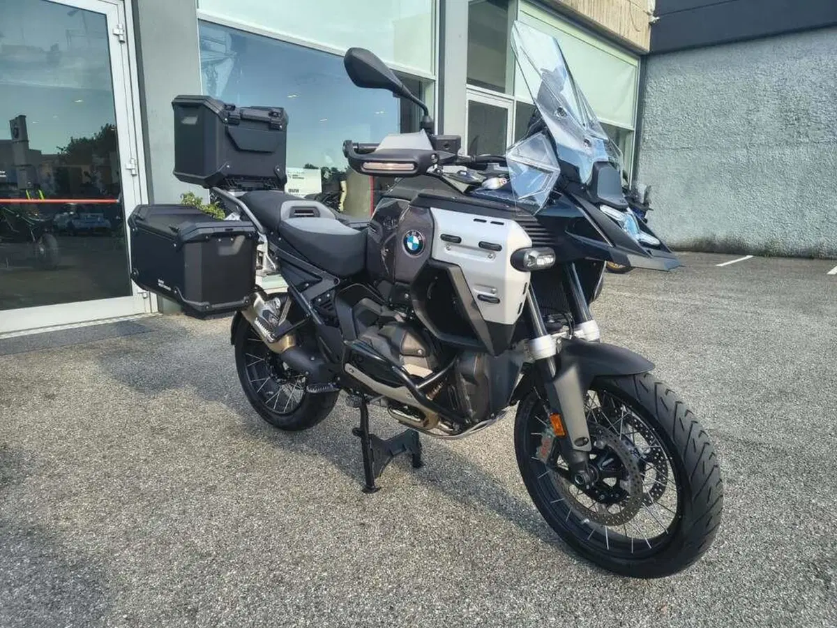 Bmw R 1300 GS Adventure Triple Black (2025 - 26) (3)