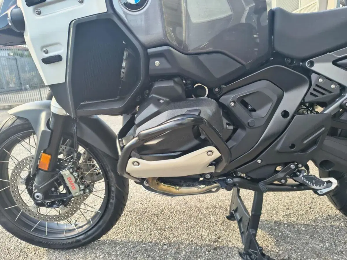 Bmw R 1300 GS Adventure Triple Black (2025 - 26) (7)