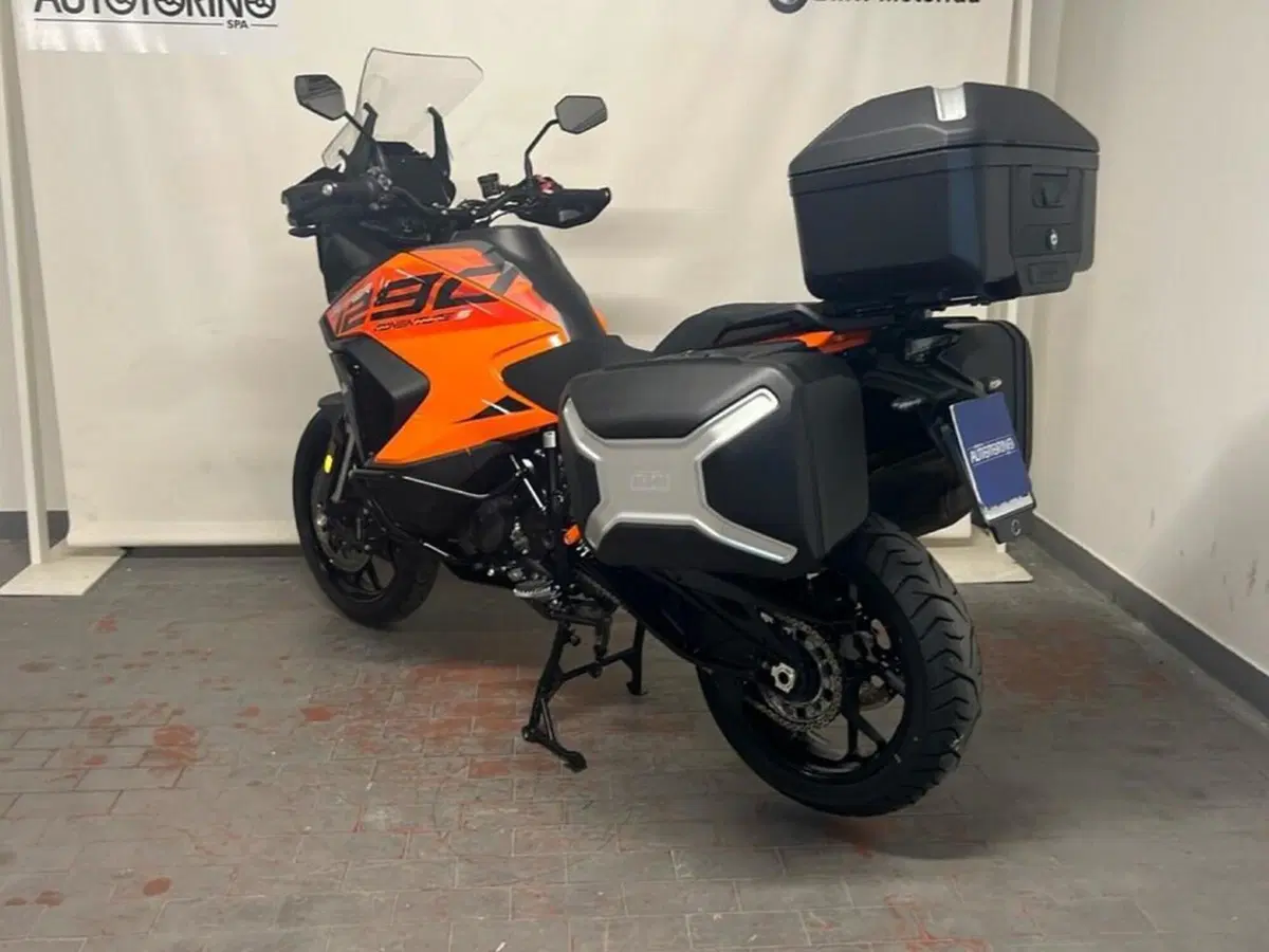 KTM 1290 Super Adventure S (2022 - 25) (5)