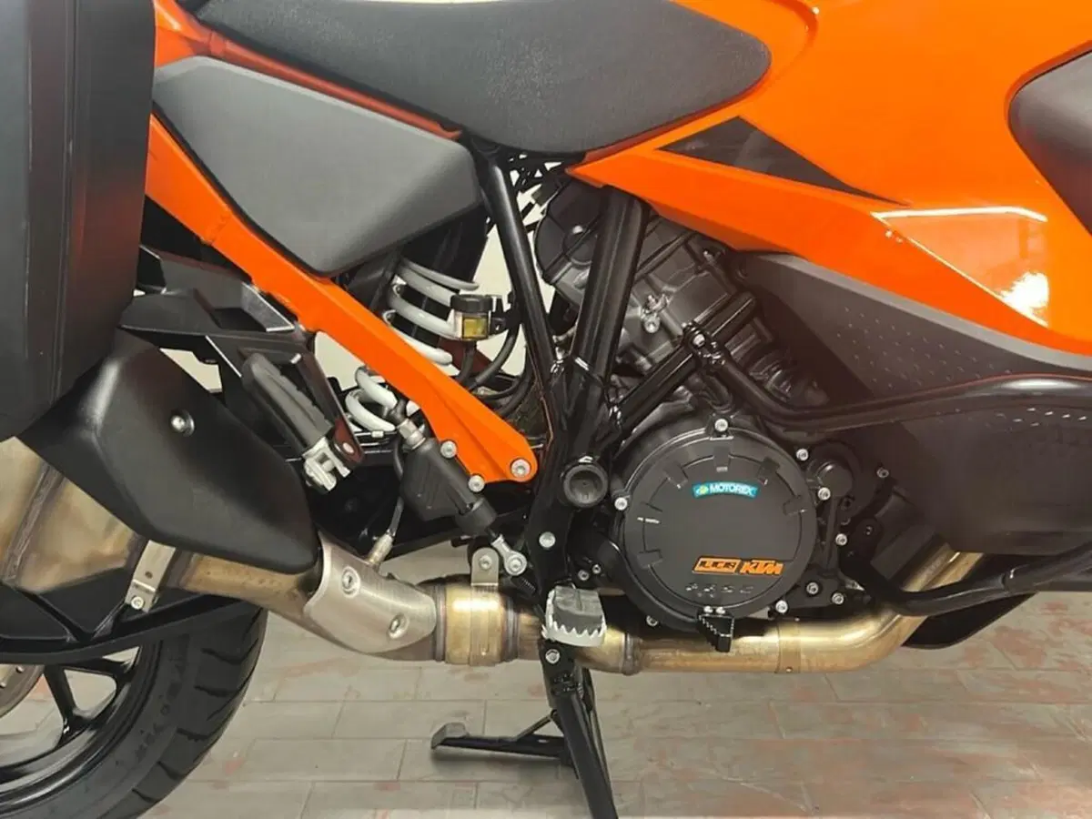 KTM 1290 Super Adventure S (2022 - 25) (14)