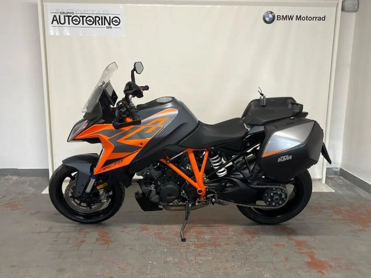 KTM 1290 Super Duke GT (2022 - 25) (4)