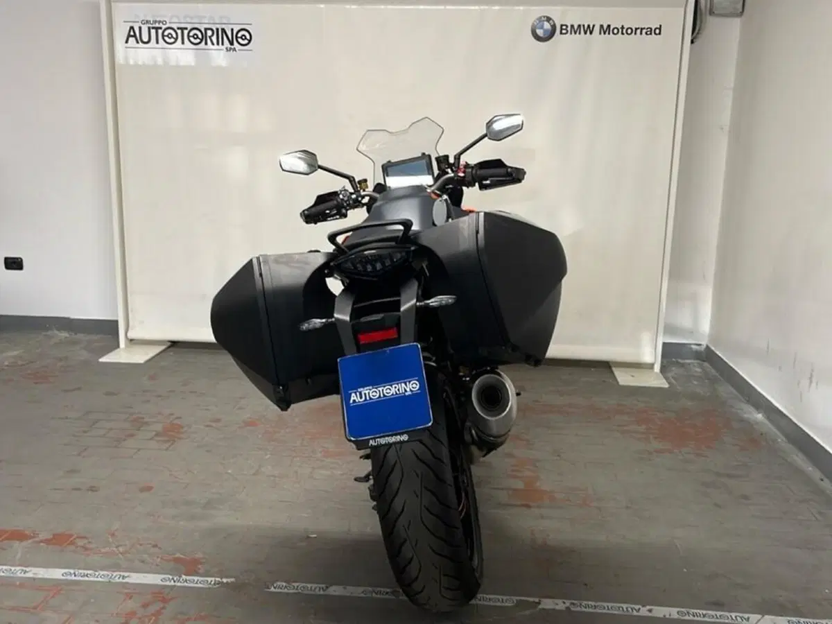 KTM 1290 Super Duke GT (2022 - 25) (6)