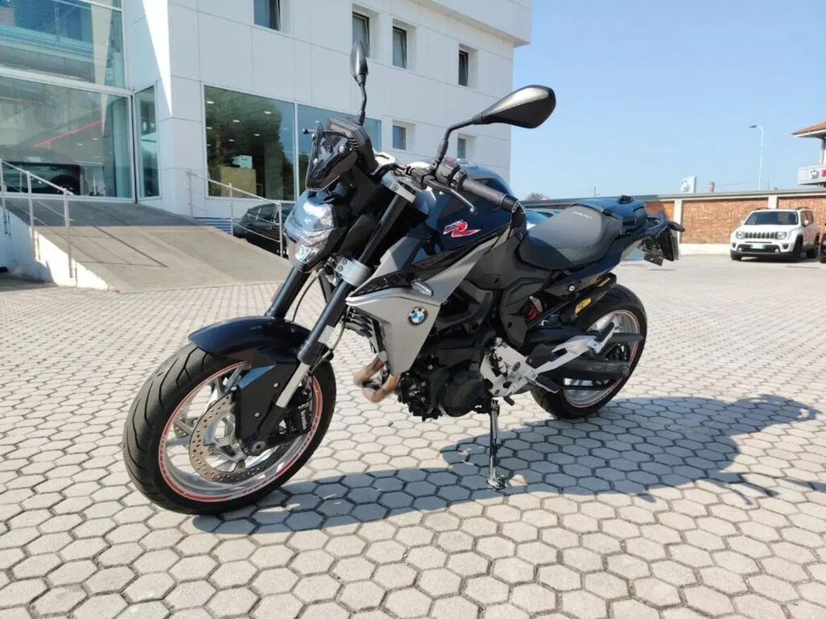 Bmw F 900 R (2017 - 20) (2)