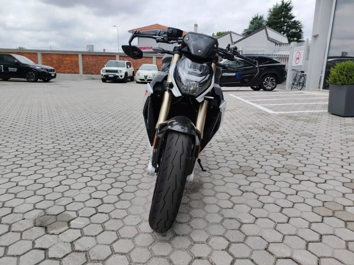 Bmw S 1000 R (2021 - 24) (2)