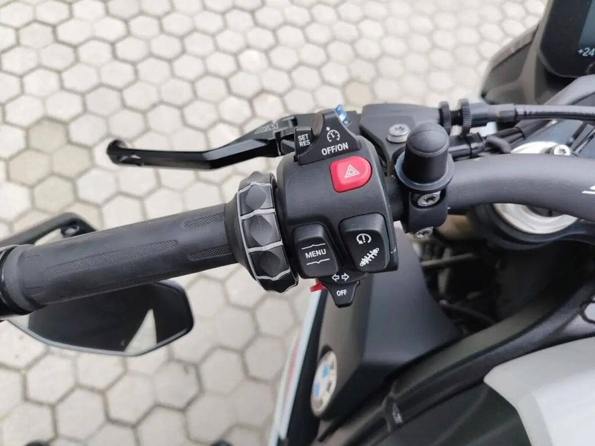 Bmw S 1000 R (2021 - 24) (10)