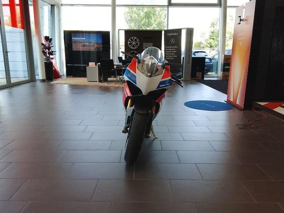 Ducati Panigale V4 S 1100 Corse (2019) (2)