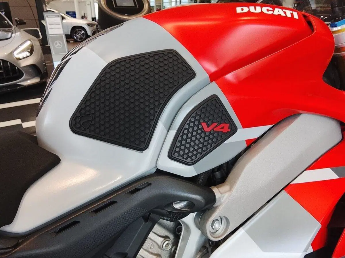 Ducati Panigale V4 S 1100 Corse (2019) (9)