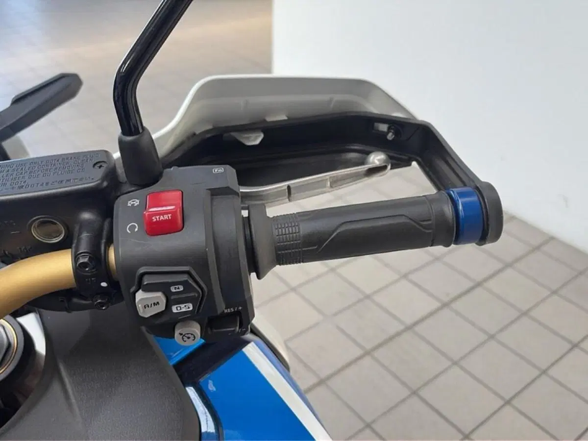 Honda Africa Twin CRF 1100L (2020 - 21) (10)