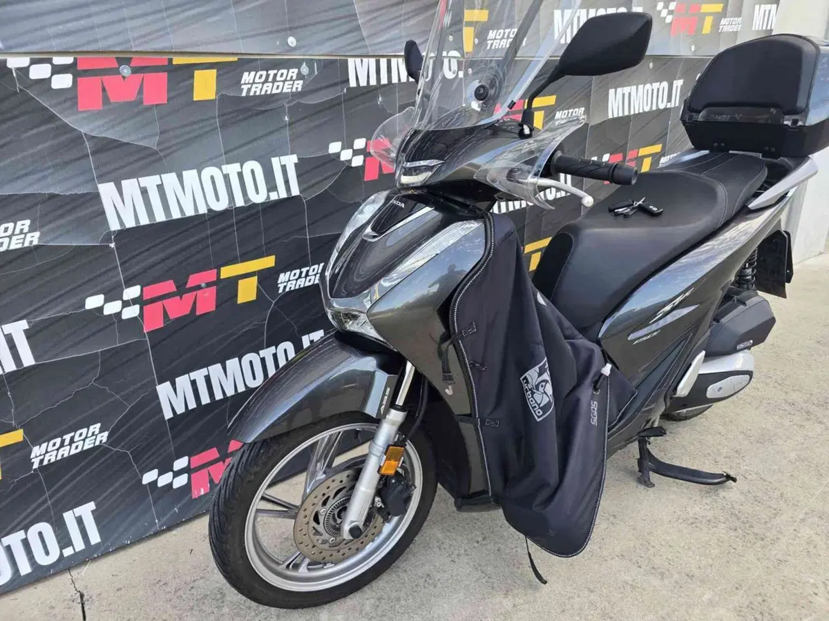 Honda SH 150i (2020 - 23) (4)