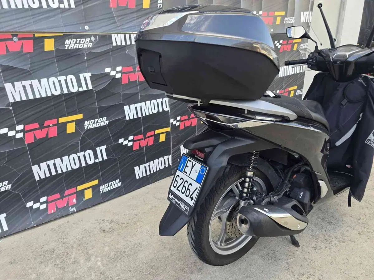 Honda SH 150i (2020 - 23) (6)