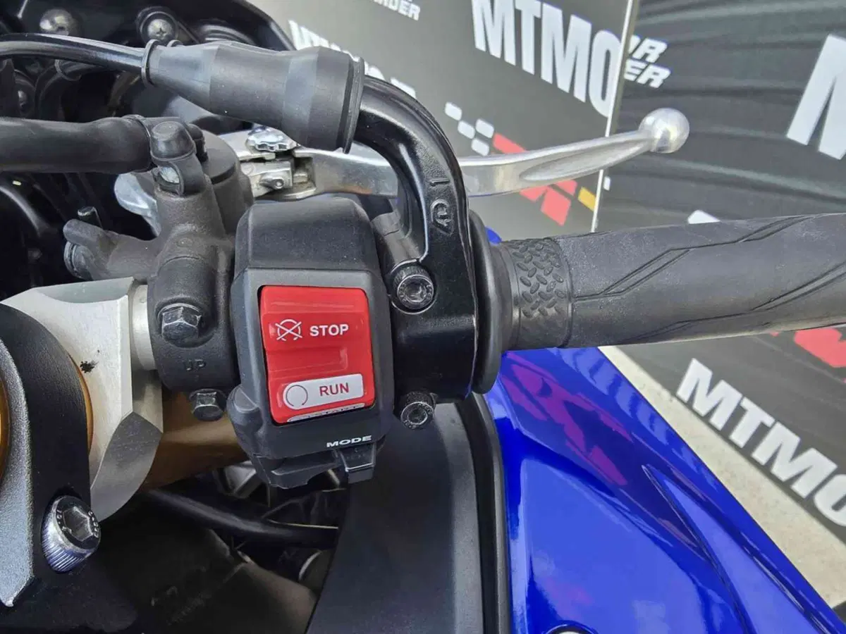 Yamaha YZF R6 (2017 - 20) (17)