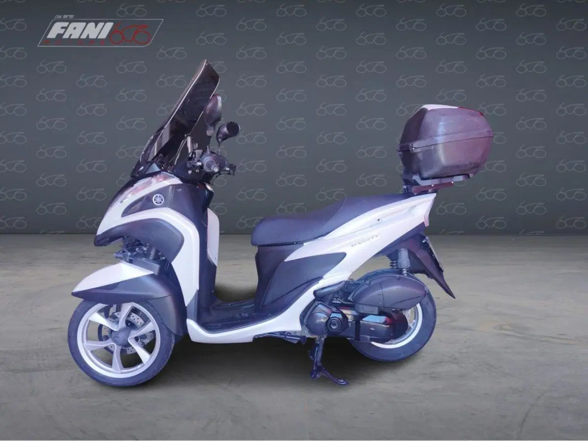 Yamaha Tricity 125 (2014 - 17) (2)