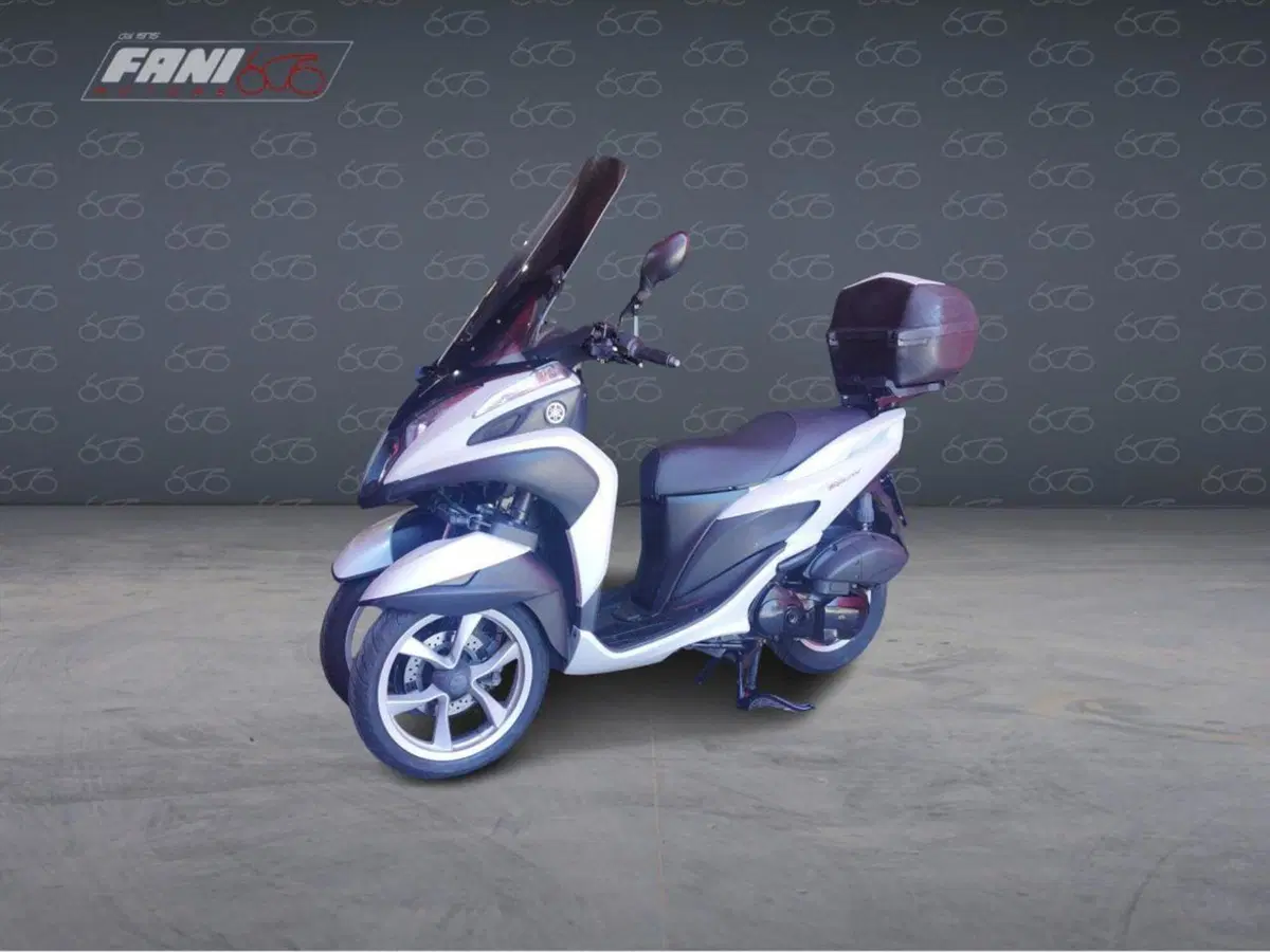 Yamaha Tricity 125 (2014 - 17) (4)
