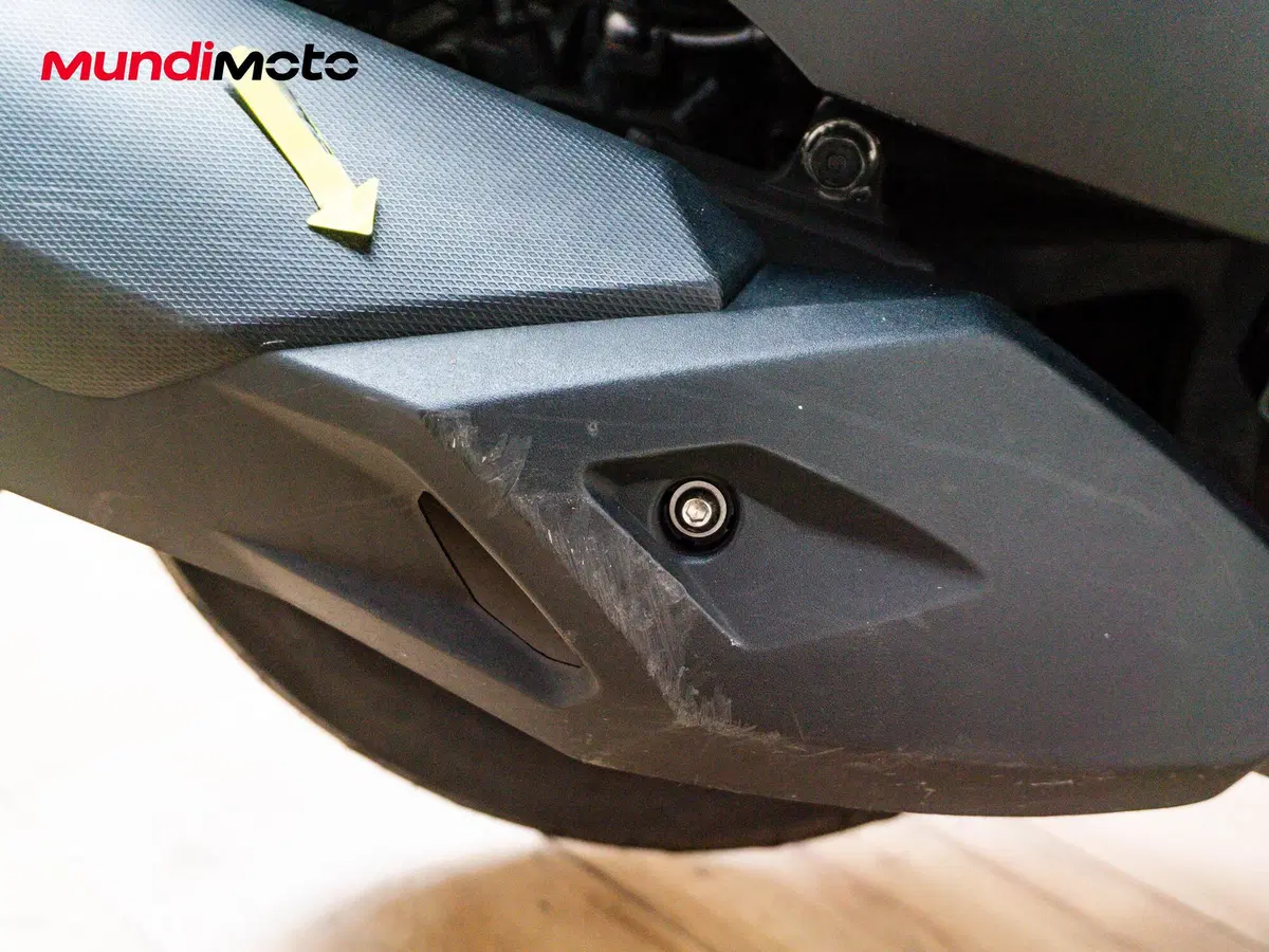 Yamaha X-Max 400 Tech Max (2020) (16)