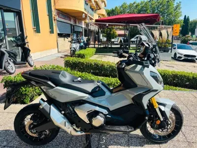 Honda X-ADV 750 DCT (2021 - 24) usata