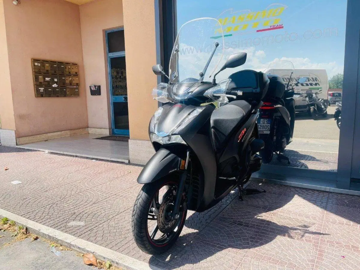 Honda SH 350 (2021 - 24) (4)