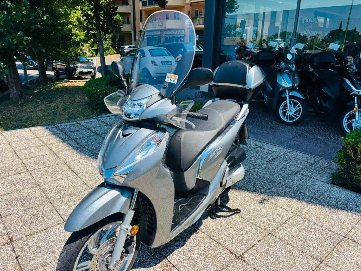 Honda SH 300 i ABS (2013 - 14) (8)