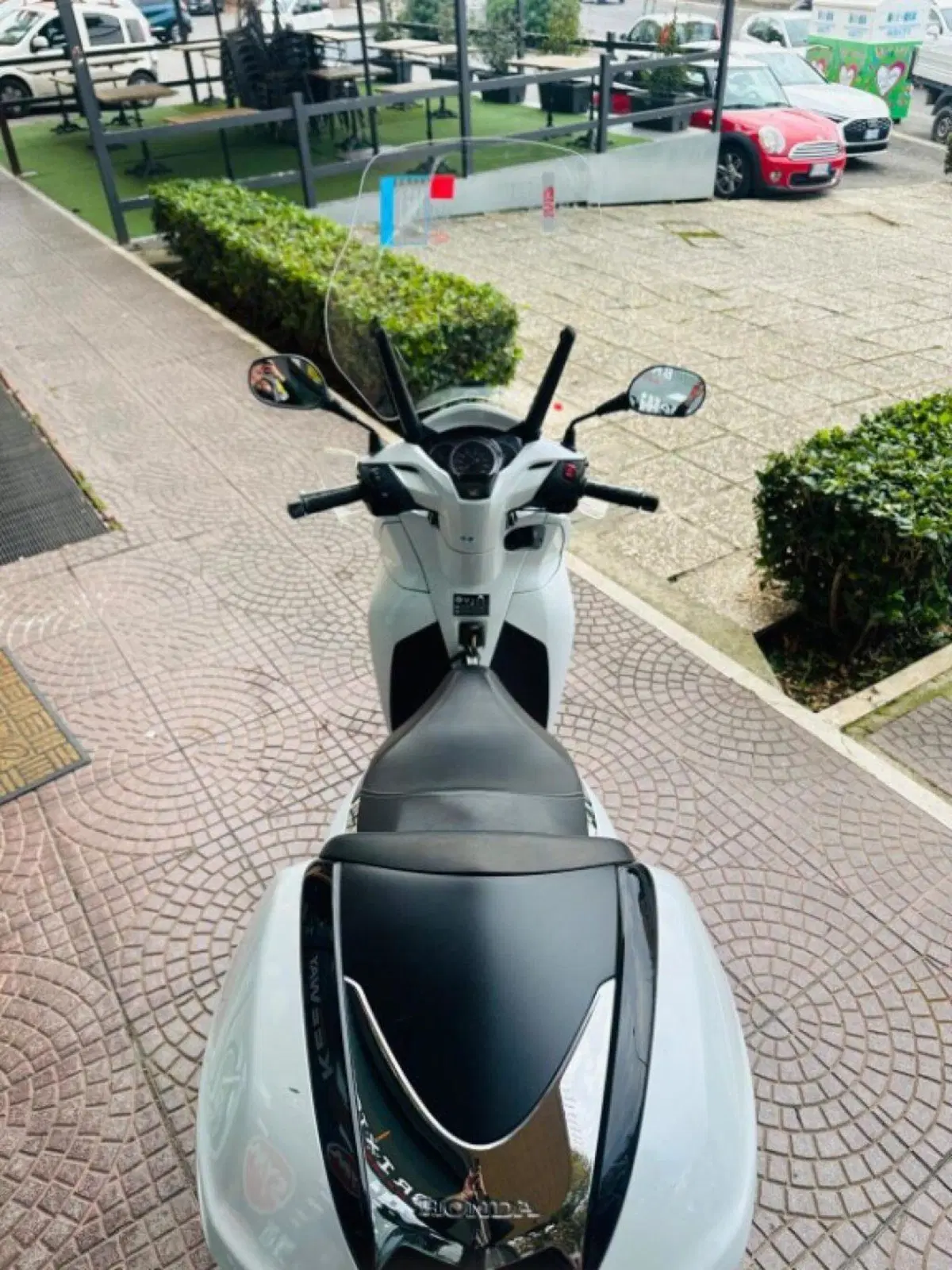 Honda SH 300 i ABS (2016 - 20) (4)