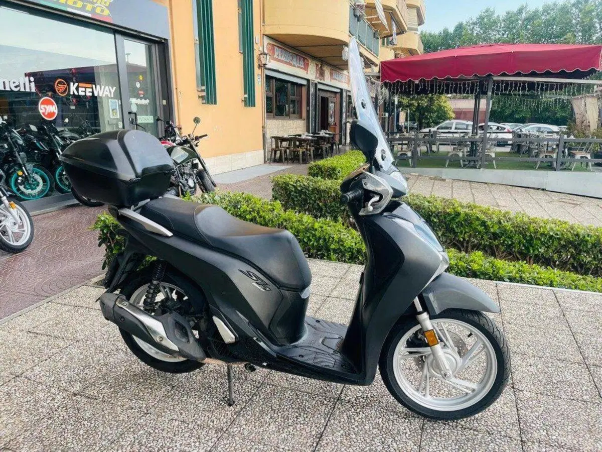 Honda SH 150i (2017 - 19) (2)