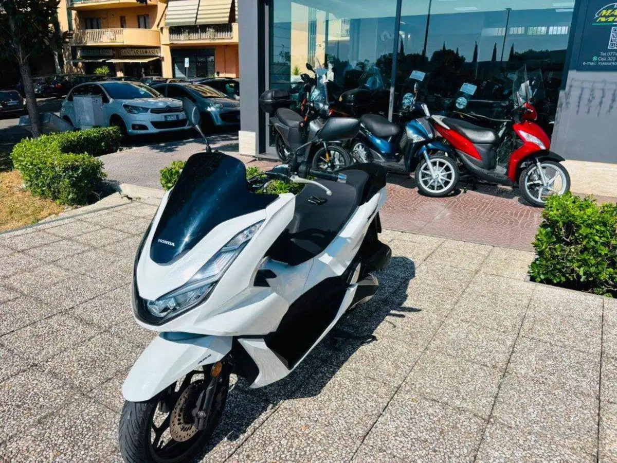 Honda PCX 125 (2021 - 24) (6)