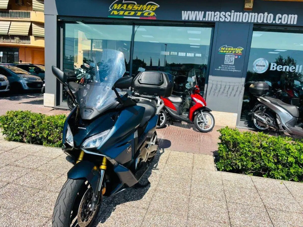 Honda Forza 750 DCT (2021 - 24) (8)