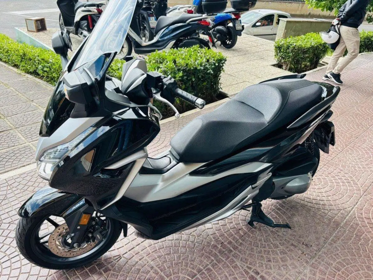 Honda Forza 300 (2019 - 20) (4)