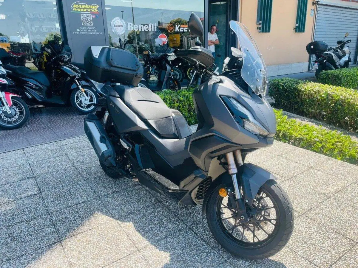 Honda ADV 350 (2022 - 24) (8)