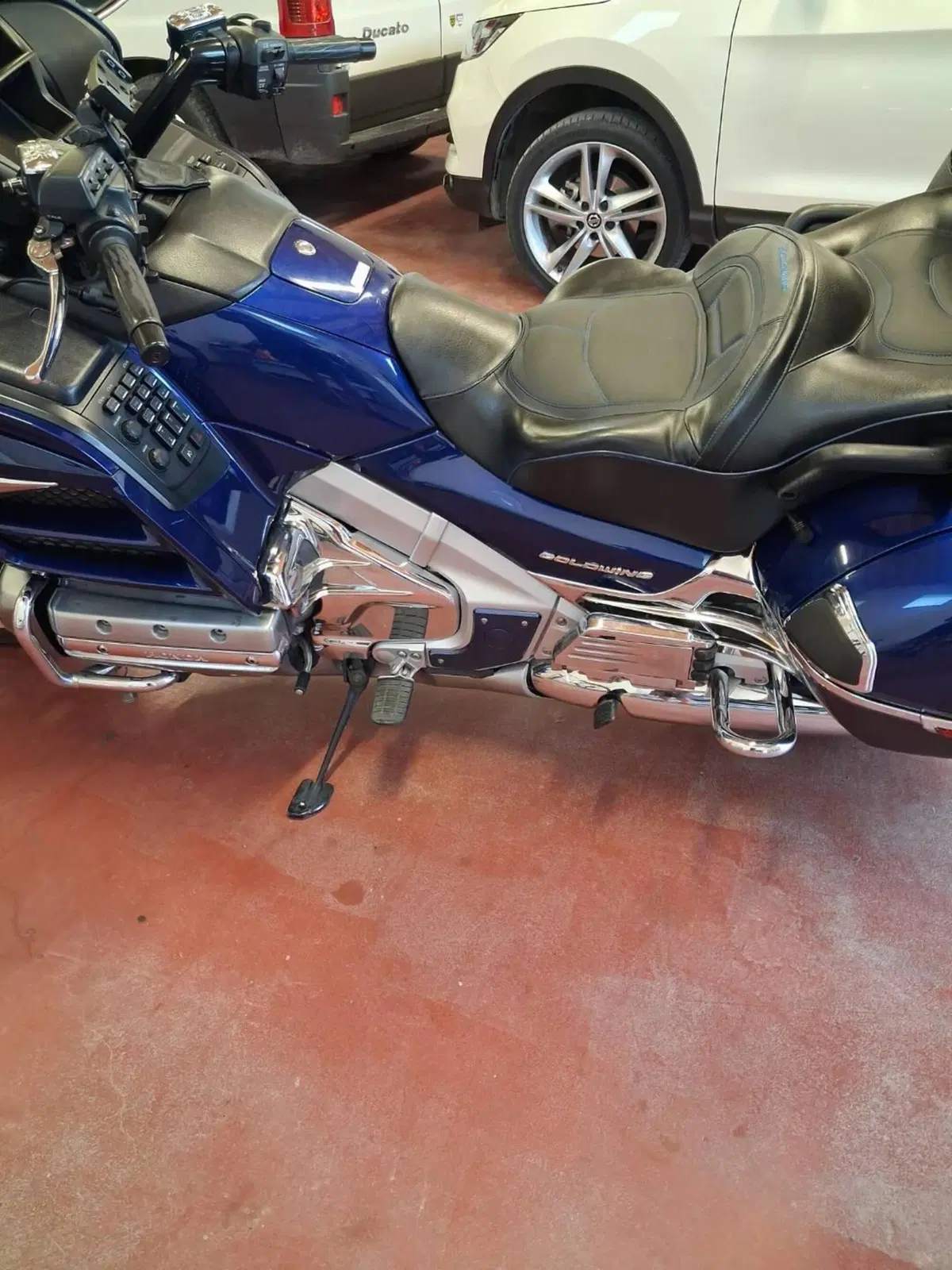 Honda GL 1800 Gold Wing (2012 - 17) (3)
