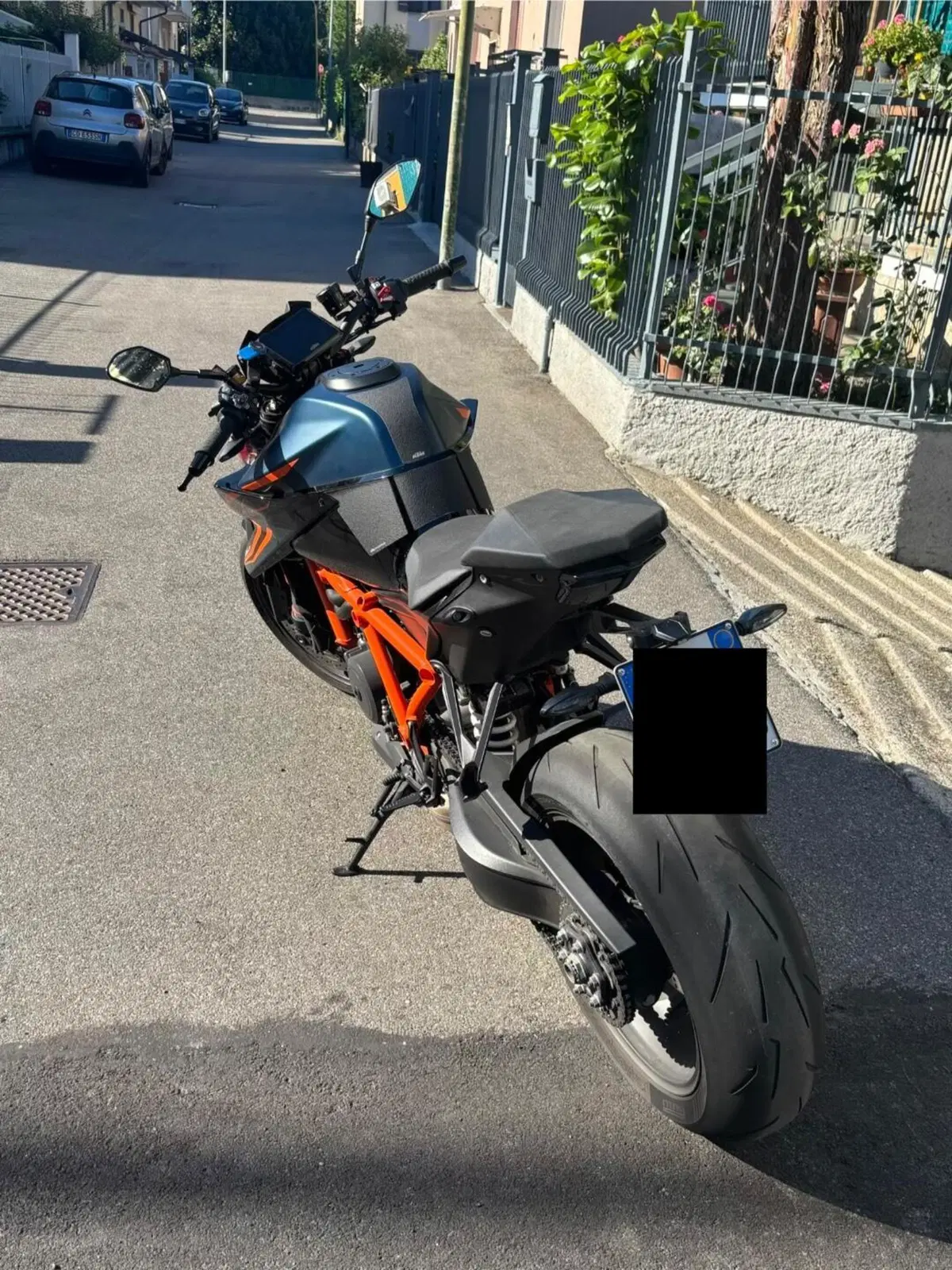 KTM 1290 Super Duke R (2022 - 23) (3)