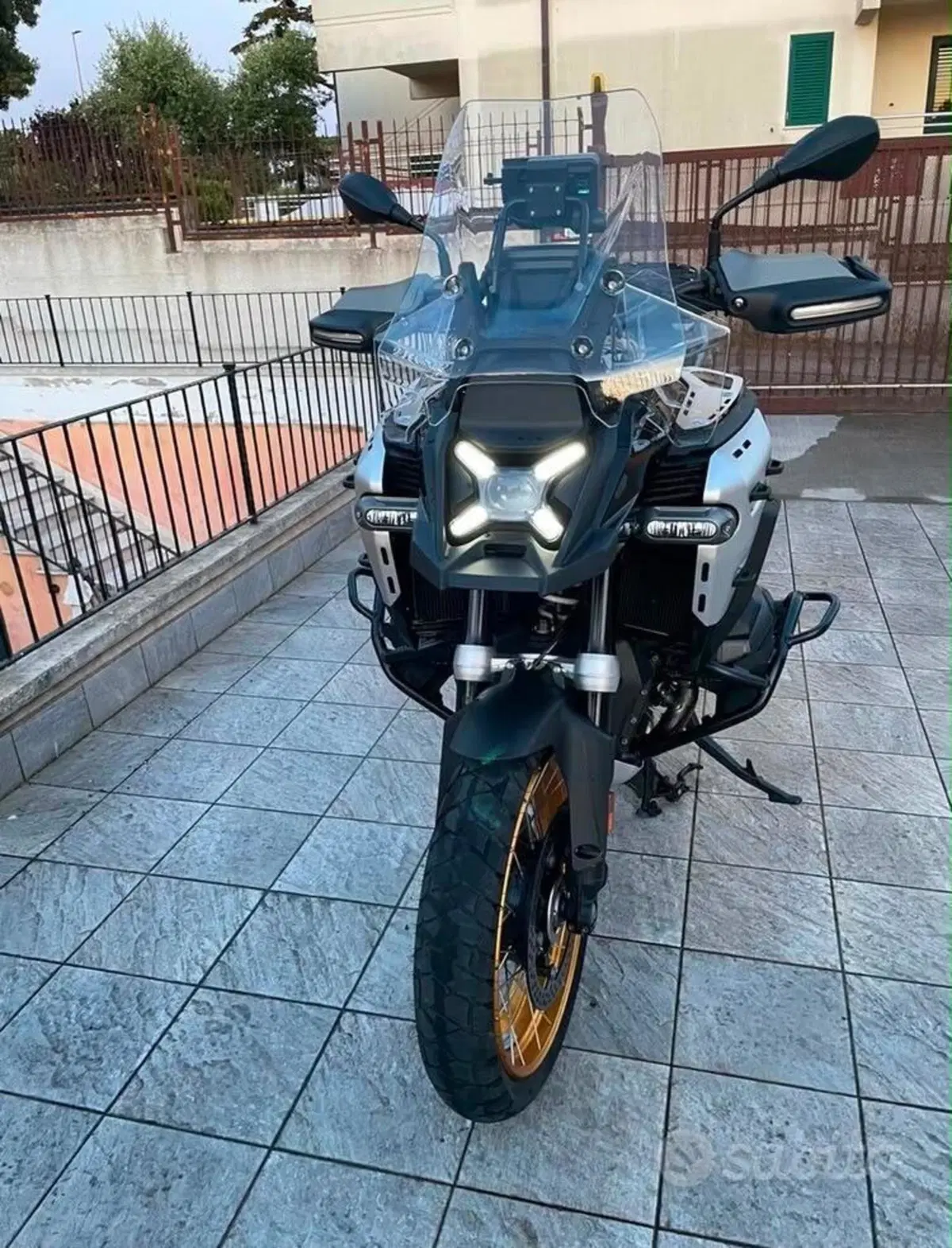 Bmw R 1300 GS Adventure ASA (2025 - 26) (3)