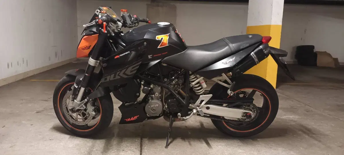 KTM 990 Super Duke (2005 - 07) (2)