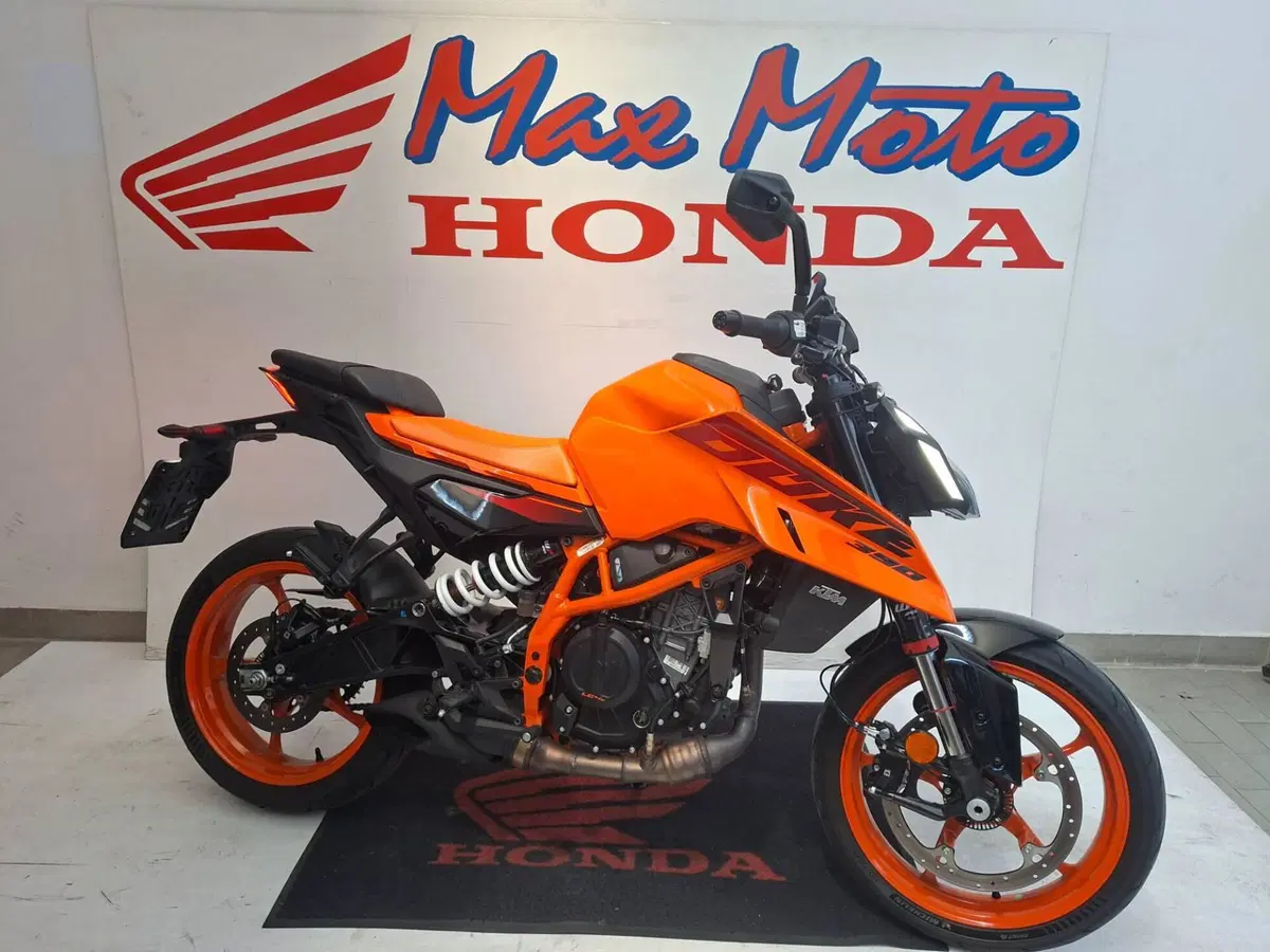 KTM 390 Duke (2024 - 25) (2)