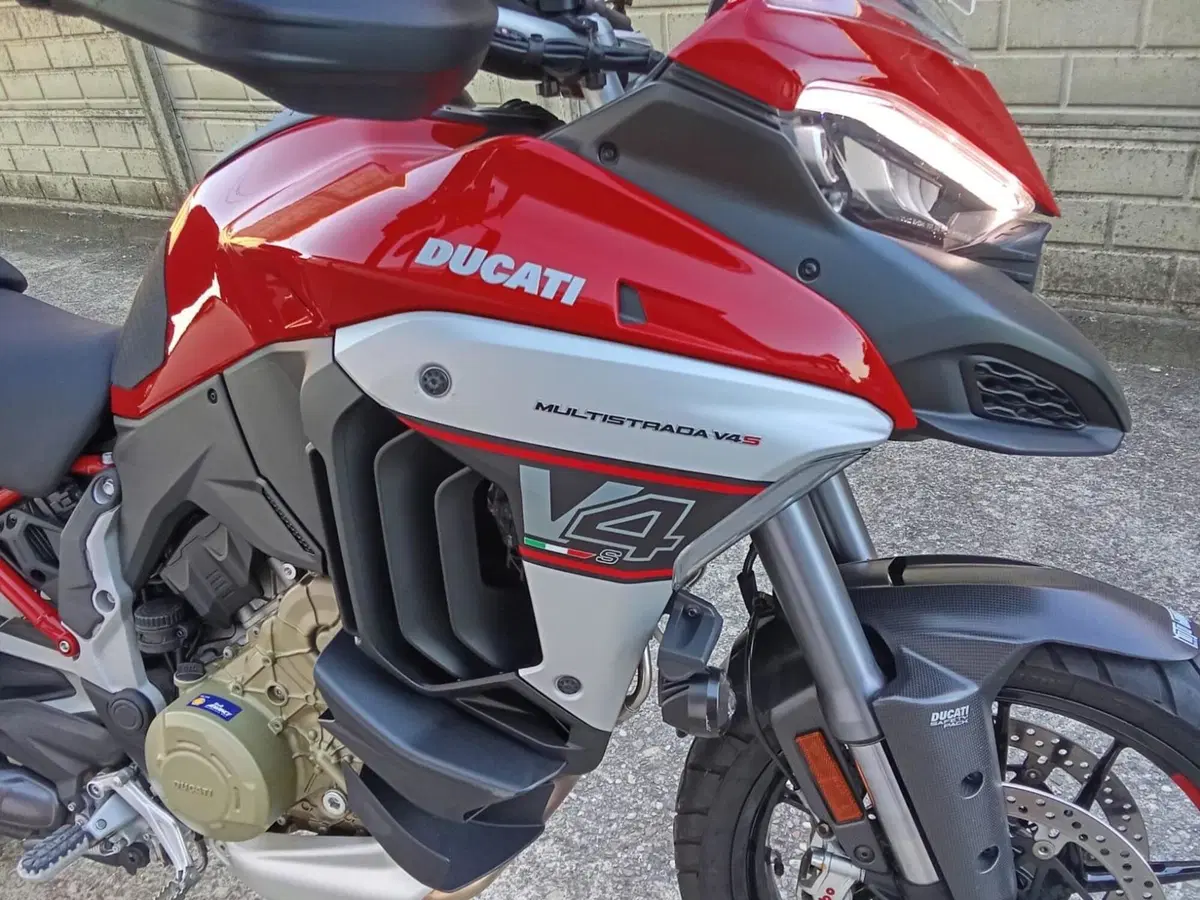Ducati Multistrada V4 S (2021 - 24) (5)