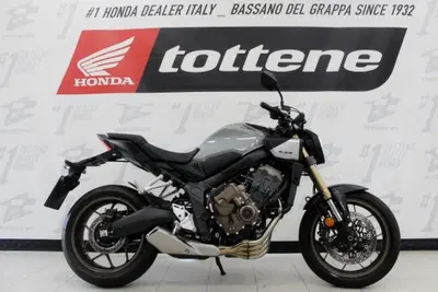 Honda CB 650 R E-Clutch (2024 - 26) usata