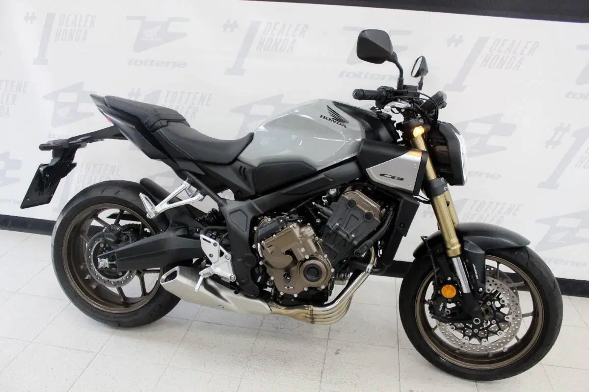 Honda CB 650 R E-Clutch (2024 - 26) (3)