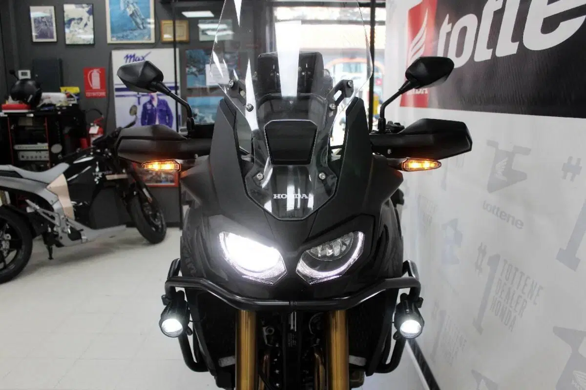 Honda Africa Twin CRF 1000L DCT (2018 - 19) (4)