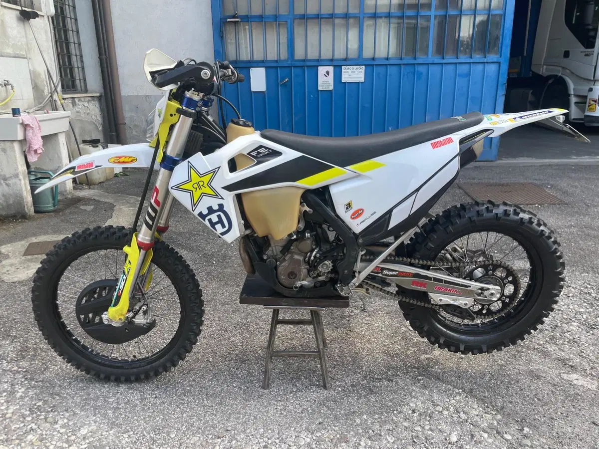 Husqvarna FE 350 Rockstar Edition (2021)